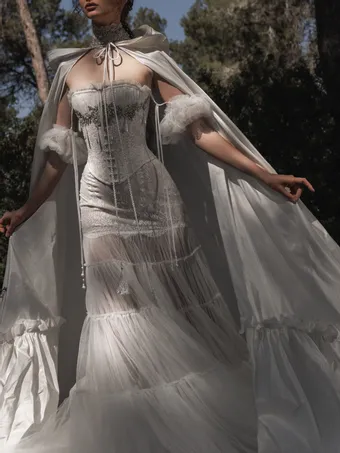 Kim Kassas Style #Ophelia #5 frontface vertical cropped thumbnail