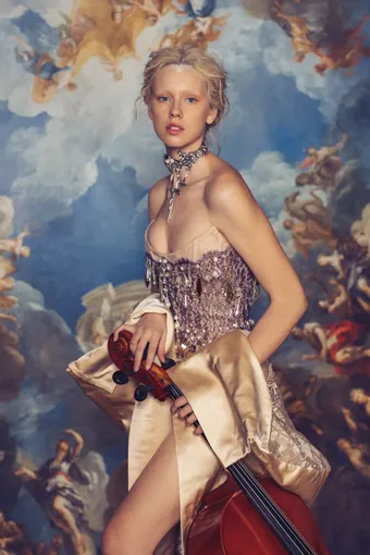 Kim Kassas Style #PR Chandelier #1 frontface vertical cropped thumbnail
