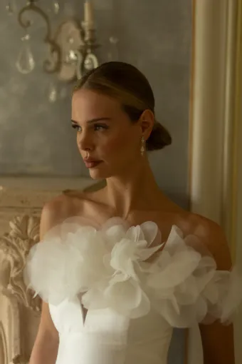 Verdin Bridal Blanche Style #Azaela #5 frontface vertical cropped thumbnail