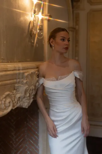 Verdin Bridal Blanche Style #Orchid #2 frontface vertical cropped thumbnail