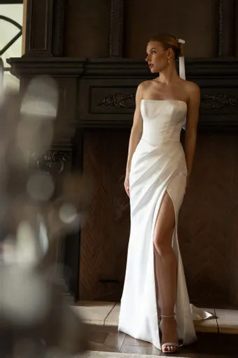 Verdin Bridal Blanche Style #Pansy #3 frontface vertical thumbnail