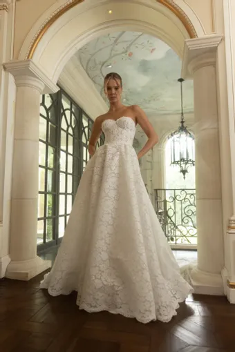 Verdin Bridal Couture Style #Adeline #2 frontface vertical thumbnail