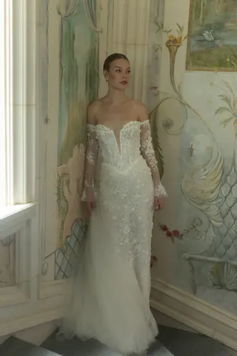 Verdin Bridal Couture Style #Alice #3 frontface vertical thumbnail