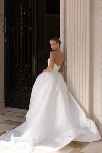 Verdin Bridal Couture Style #Colette #3 backface vertical thumbnail
