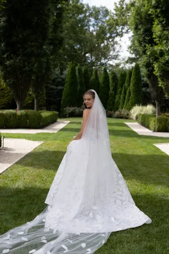 Verdin Bridal Couture Style #Estela #7 backface vertical thumbnail