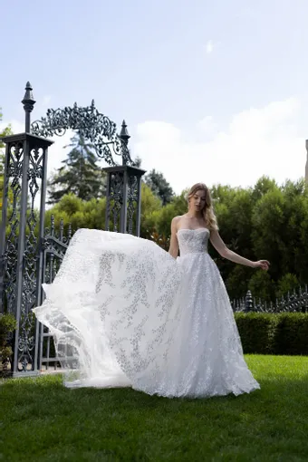 Verdin Bridal Couture Style #Liana #3 frontface vertical thumbnail