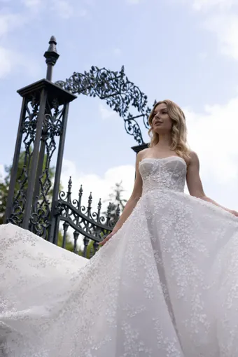 Verdin Bridal Couture Style #Liana #1 frontface vertical thumbnail