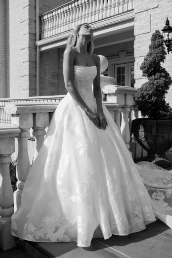 Verdin Bridal Couture Style #Blossom #0 default frontface vertical thumbnail