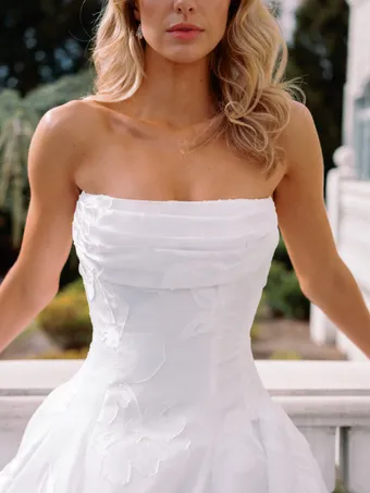 Verdin Bridal Couture Style #Blossom #3 frontface vertical cropped thumbnail