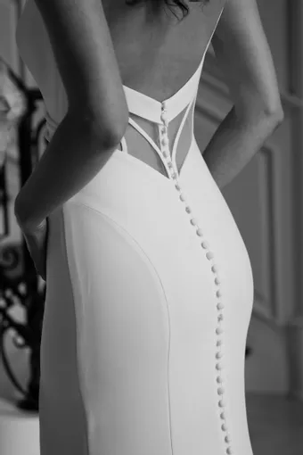 Verdin Bridal Couture Style #Celeste #4 backface vertical cropped thumbnail