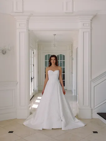 Verdin Bridal Couture Style #Daphne #1 frontface vertical thumbnail