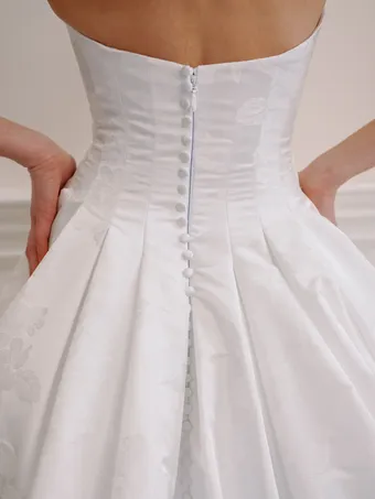 Verdin Bridal Couture Style #Eden #3 backface vertical cropped thumbnail