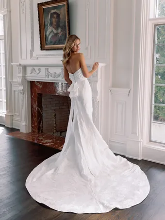 Verdin Bridal Couture Style #Giselle #2 backface vertical thumbnail