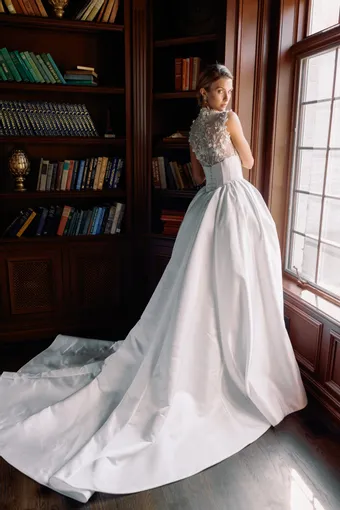 Verdin Bridal Couture Style #Hannah #1 default backface vertical thumbnail