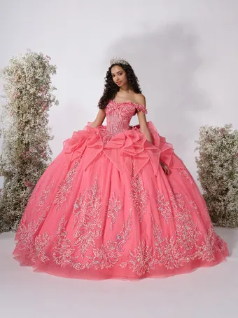 LizLúo Quince Style #26121 #1 frontface vertical thumbnail