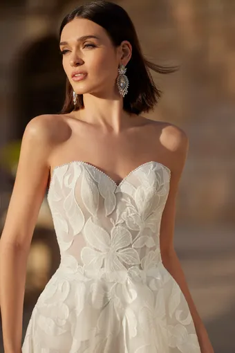 Veni Infantino Style #63144 $5 frontface vertical cropped thumbnail