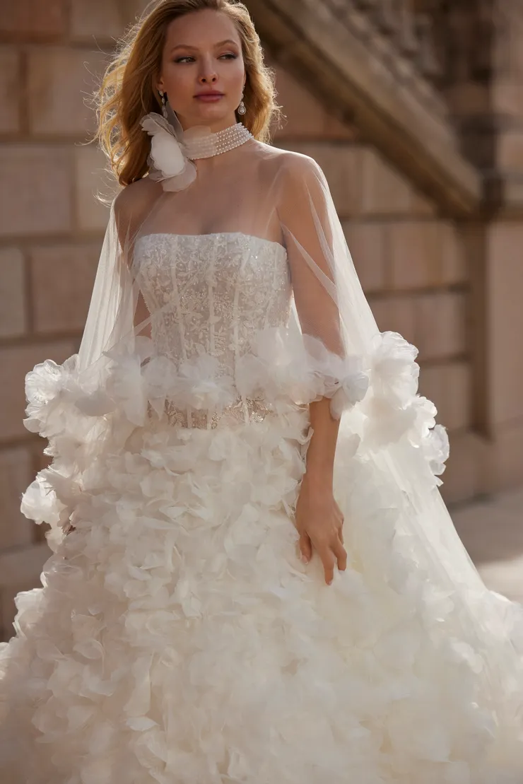 Veni Infantino Style #63146B #3 frontface vertical cropped picture