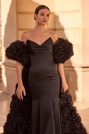 Veni Infantino Style #63147B #9 frontface vertical cropped thumbnail