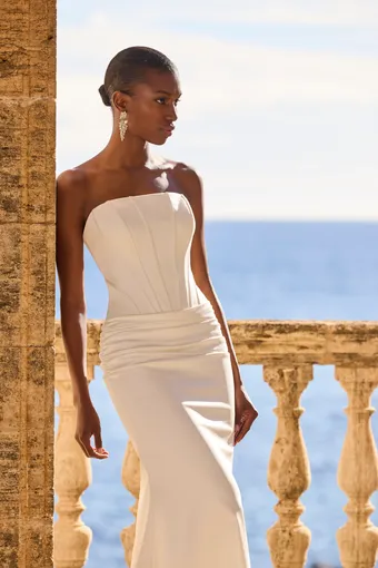 Veni Infantino Style #63148A #3 frontface vertical cropped thumbnail