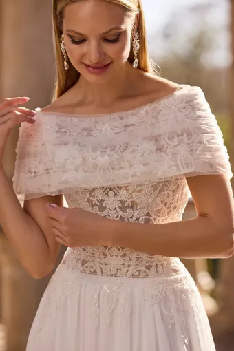 Veni Infantino Style #63151 #2 frontface vertical cropped thumbnail