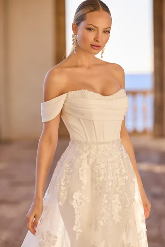 Veni Infantino 63156 #5 frontface vertical cropped thumbnail