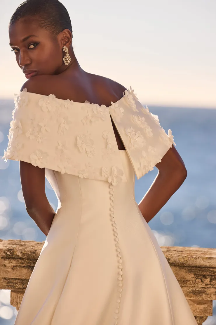 Veni Infantino Style #63159 #4 backface vertical cropped picture