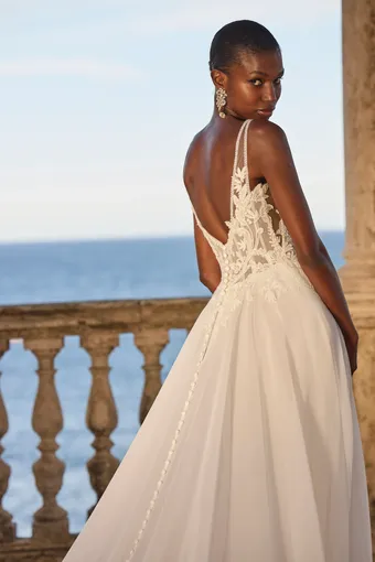 Veni Infantino Style #63160 #6 backface vertical cropped thumbnail