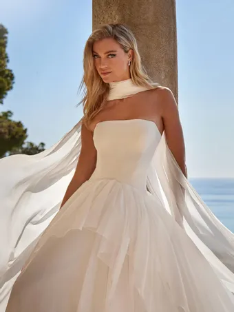 Pronovias AYLEEN #2 frontface vertical cropped thumbnail