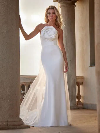Pronovias LIET #3 vertical thumbnail