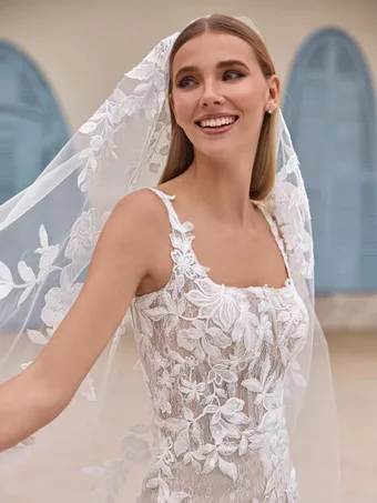 Pronovias Zeala #2 vertical thumbnail