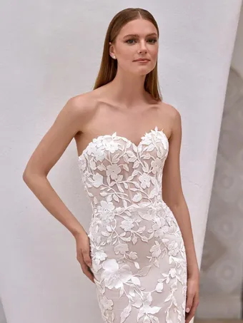 Pronovias ZULLY #2 frontface vertical cropped thumbnail