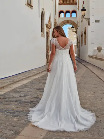 Amelie Bridal Melody #1 default backface vertical thumbnail
