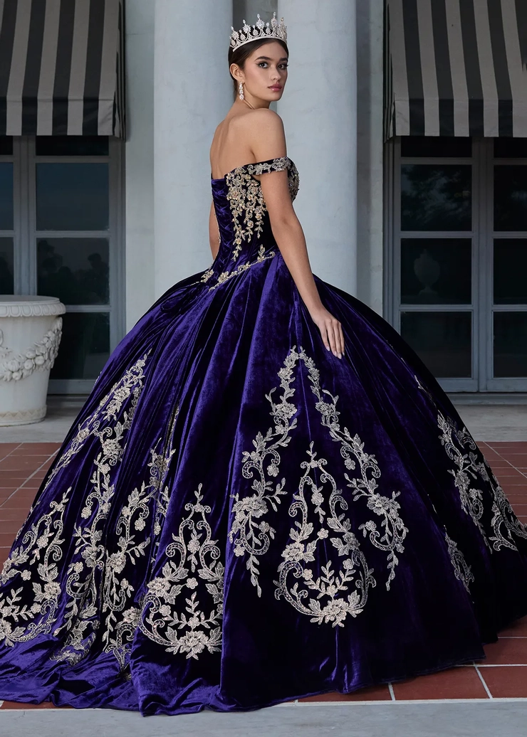 Ashley Lauren Style #30110 #1 default backface vertical picture