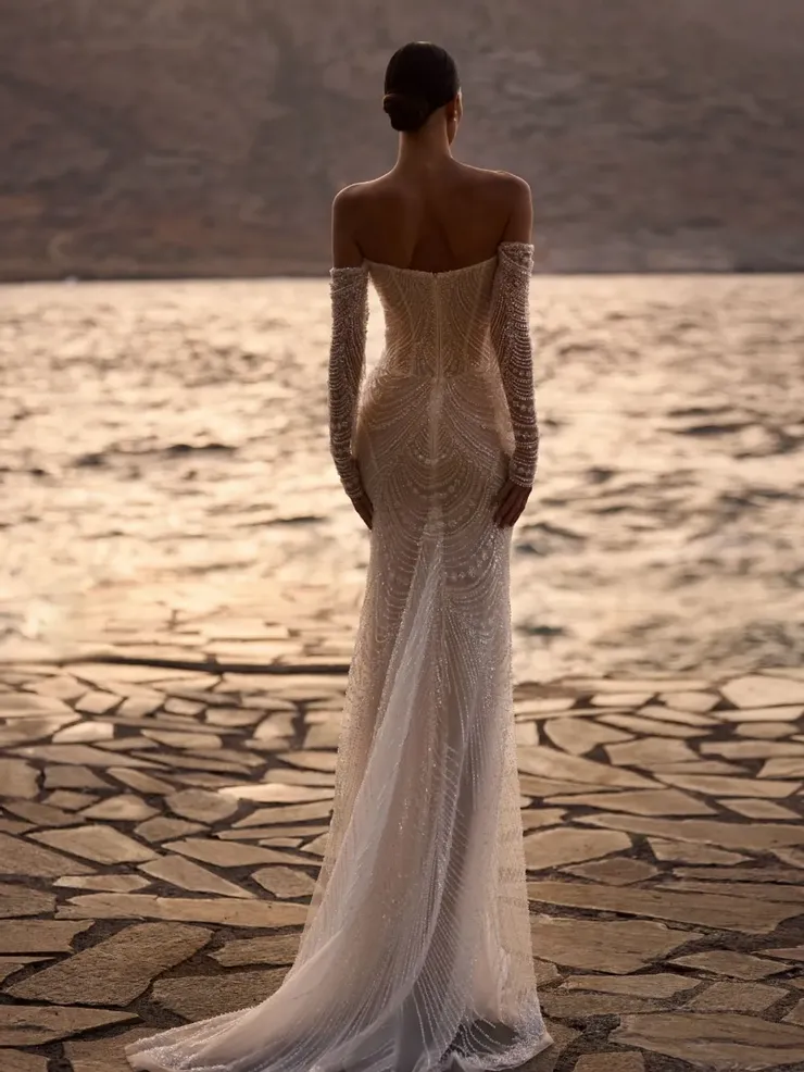 emerald wedding dress Modest Emerald Green Wedding Dress 52285ZY