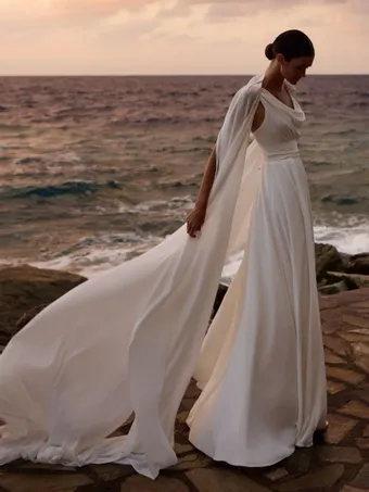 Milla Nova Fawna #3 vertical thumbnail