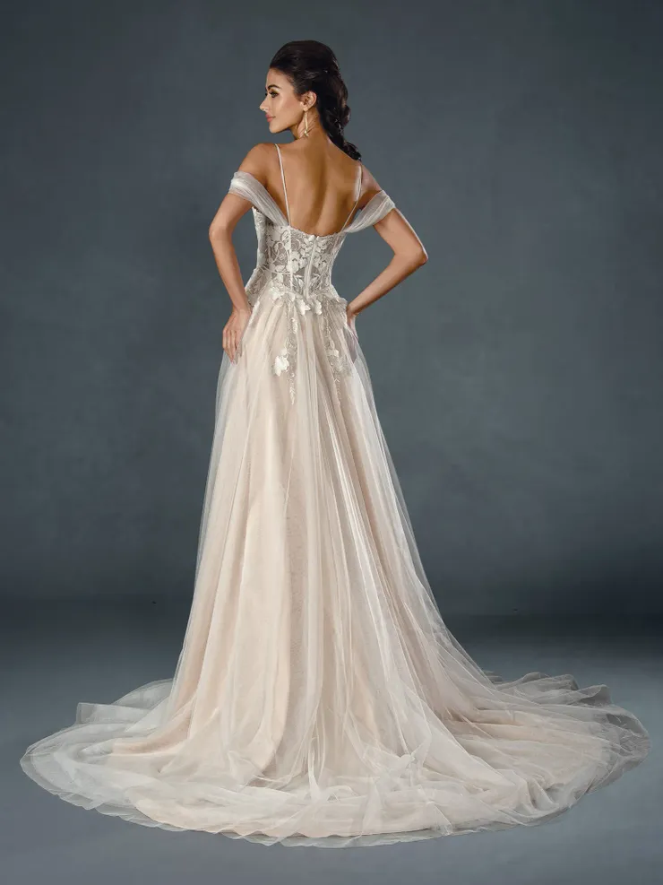 Stella Couture Style #23536