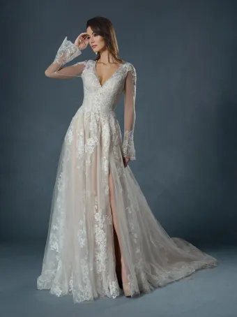 Stella Couture #1 frontface vertical thumbnail