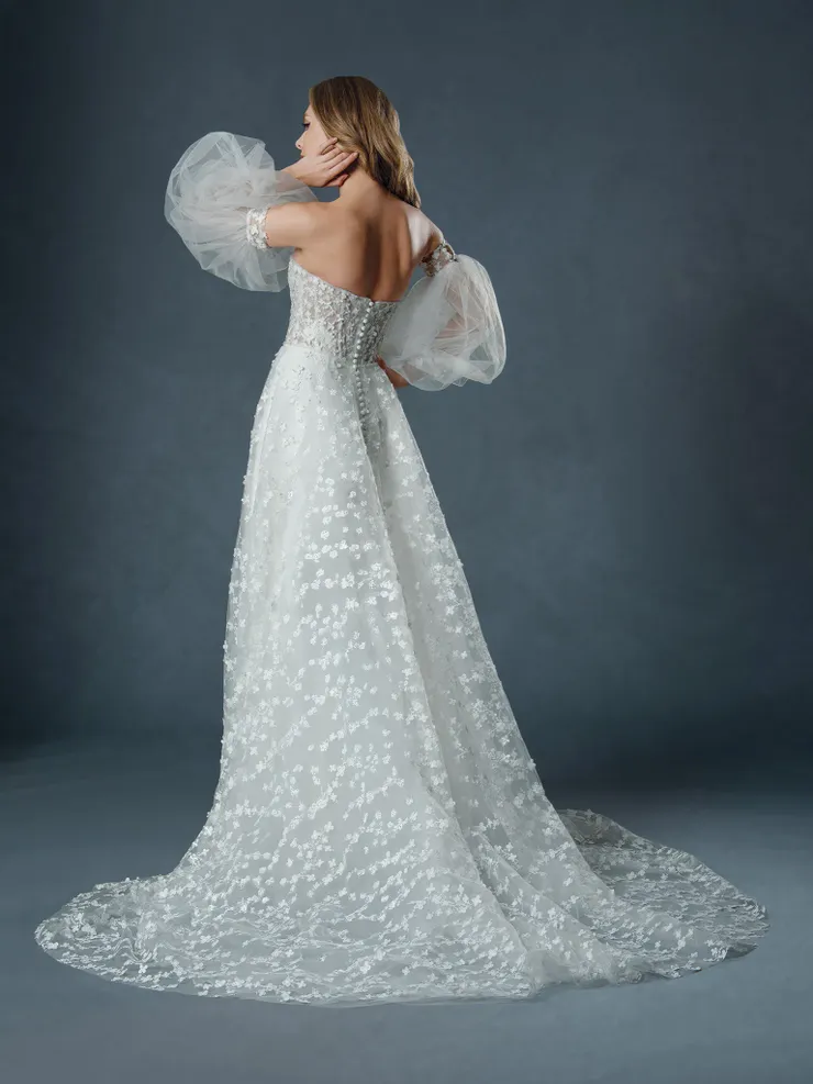 Stella Couture Style #24573