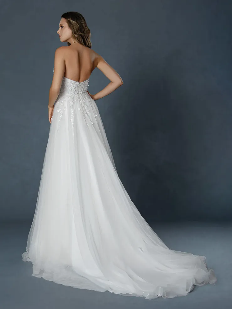 Stella Couture Style #25510