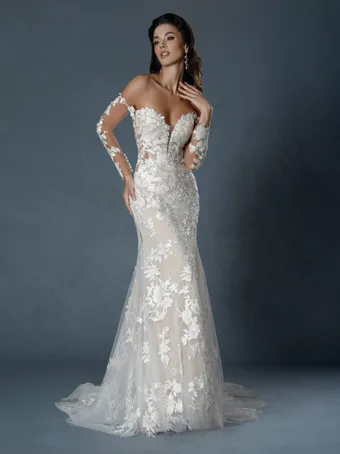 Stella Couture #1 frontface vertical thumbnail