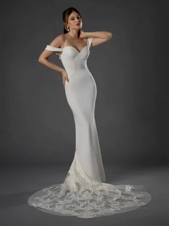 Stella Couture #1 frontface vertical thumbnail
