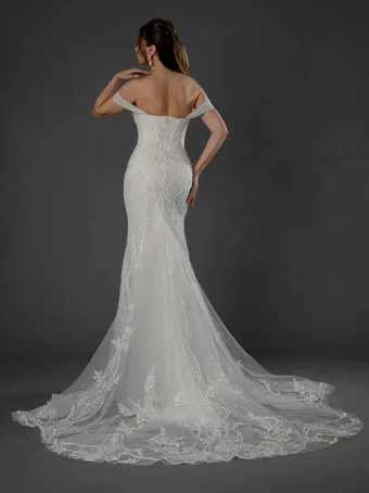 Stella Couture #1 default backface vertical thumbnail