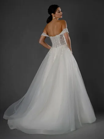 Stella Couture #1 default backface vertical thumbnail