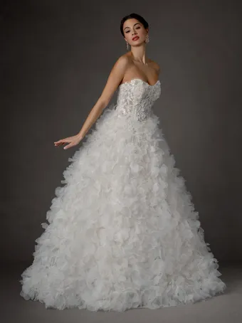 Stella Couture #0 default frontface vertical thumbnail