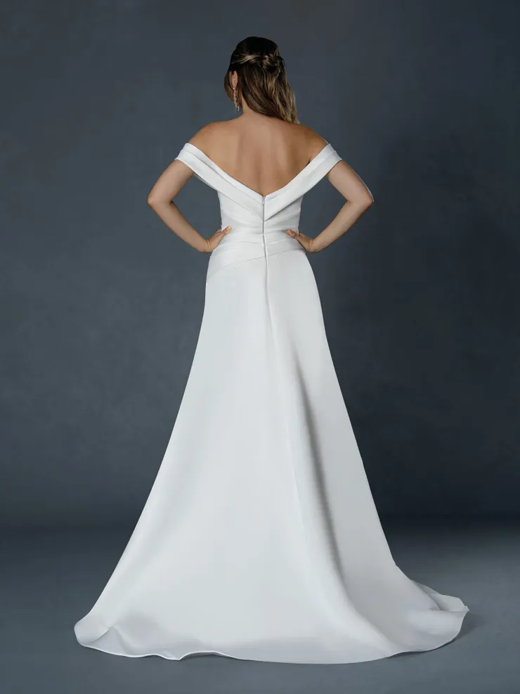 Stella Couture Style #25804