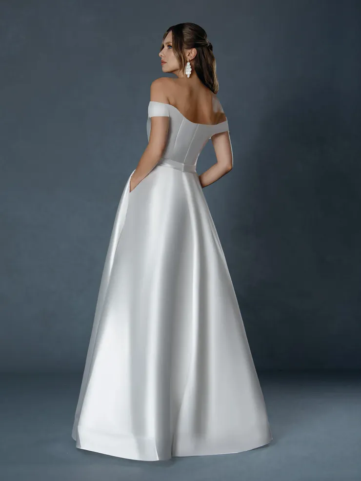 Stella Couture Style #25811