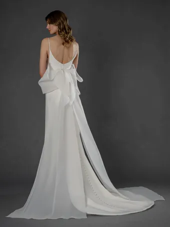 Stella Couture #1 default backface vertical thumbnail