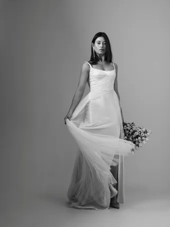Watters Veronica #60304B #3 frontface vertical thumbnail