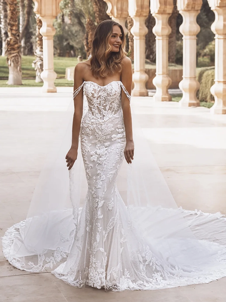 Enzoani Style #Violet #1 frontface vertical picture