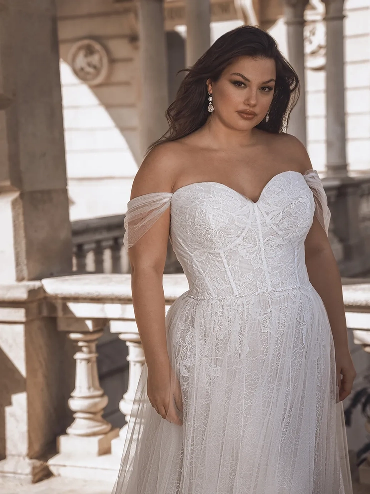 Portrait Style #Fable #2 frontface vertical cropped picture